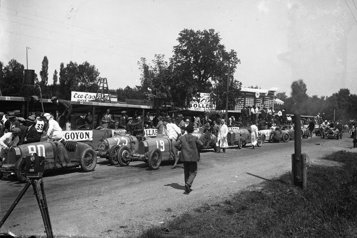 Bruno Paccard - photographies - Vintage - 1936-la-course-auto