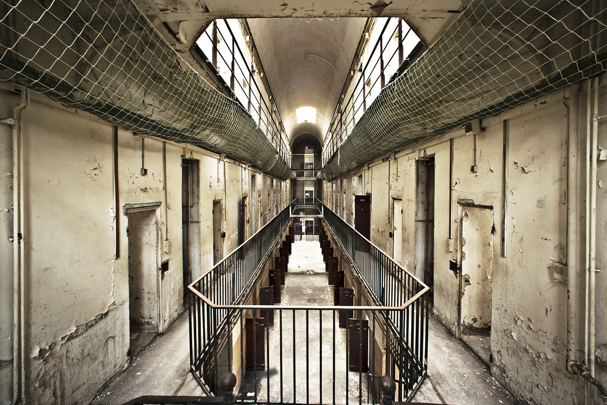 bruno paccard - artfair 2026 : Prisons la coursive